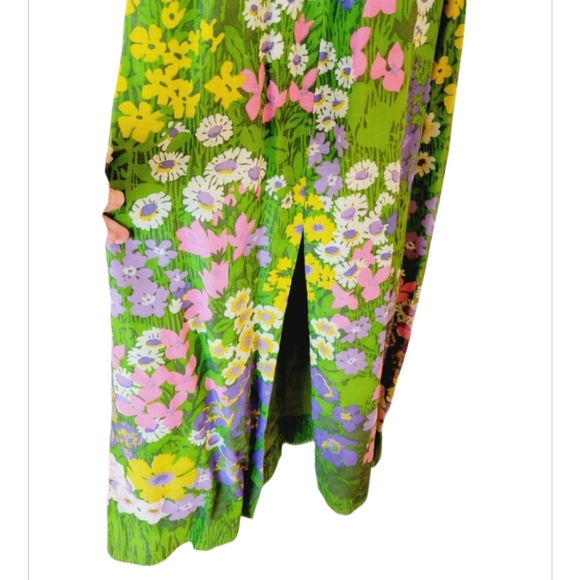 Vintage 70s Deep V Floral Green Maxi Dress - Picture 5 of 15